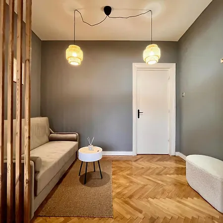 Woodie With Premium Comfort Near Piata Unirii * Bucharest