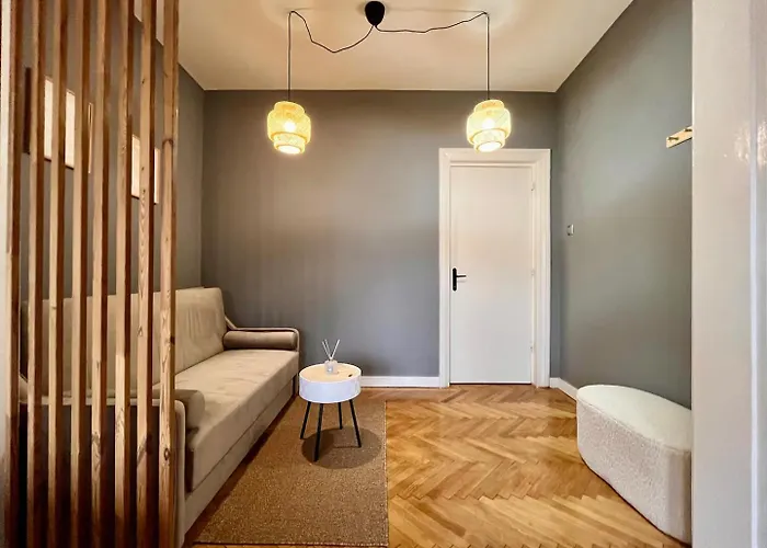 Woodie With Premium Comfort Near Piata Unirii * Bucharest